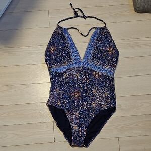 XL Womens One Piece Swimsuit Brand New Georges Never Worn
